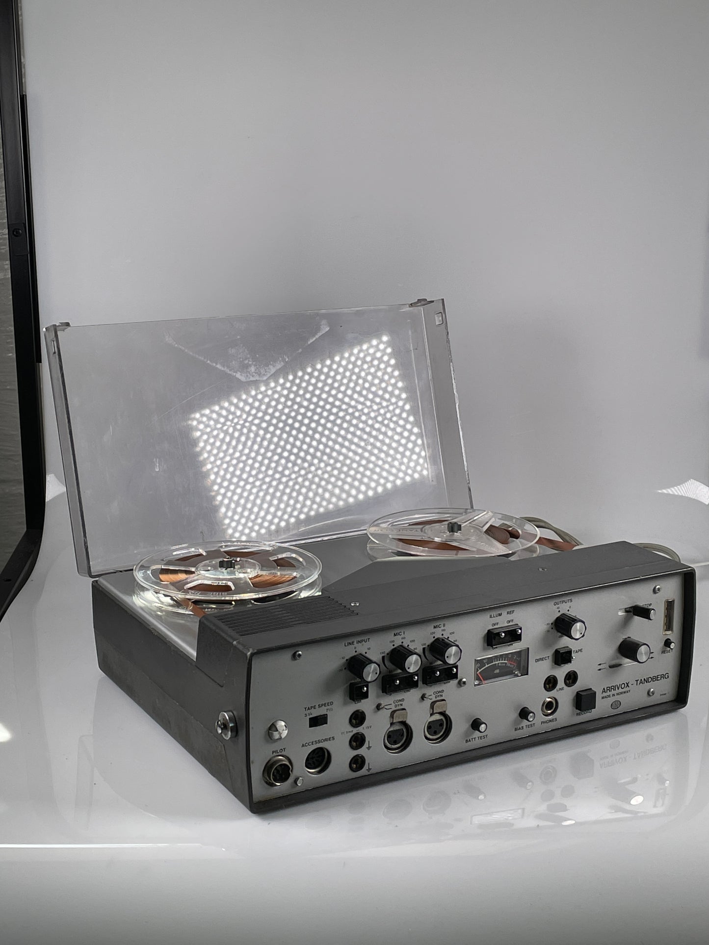 Arriflex Arrivox Tandberg Reel to reel field tape recorder RARE
