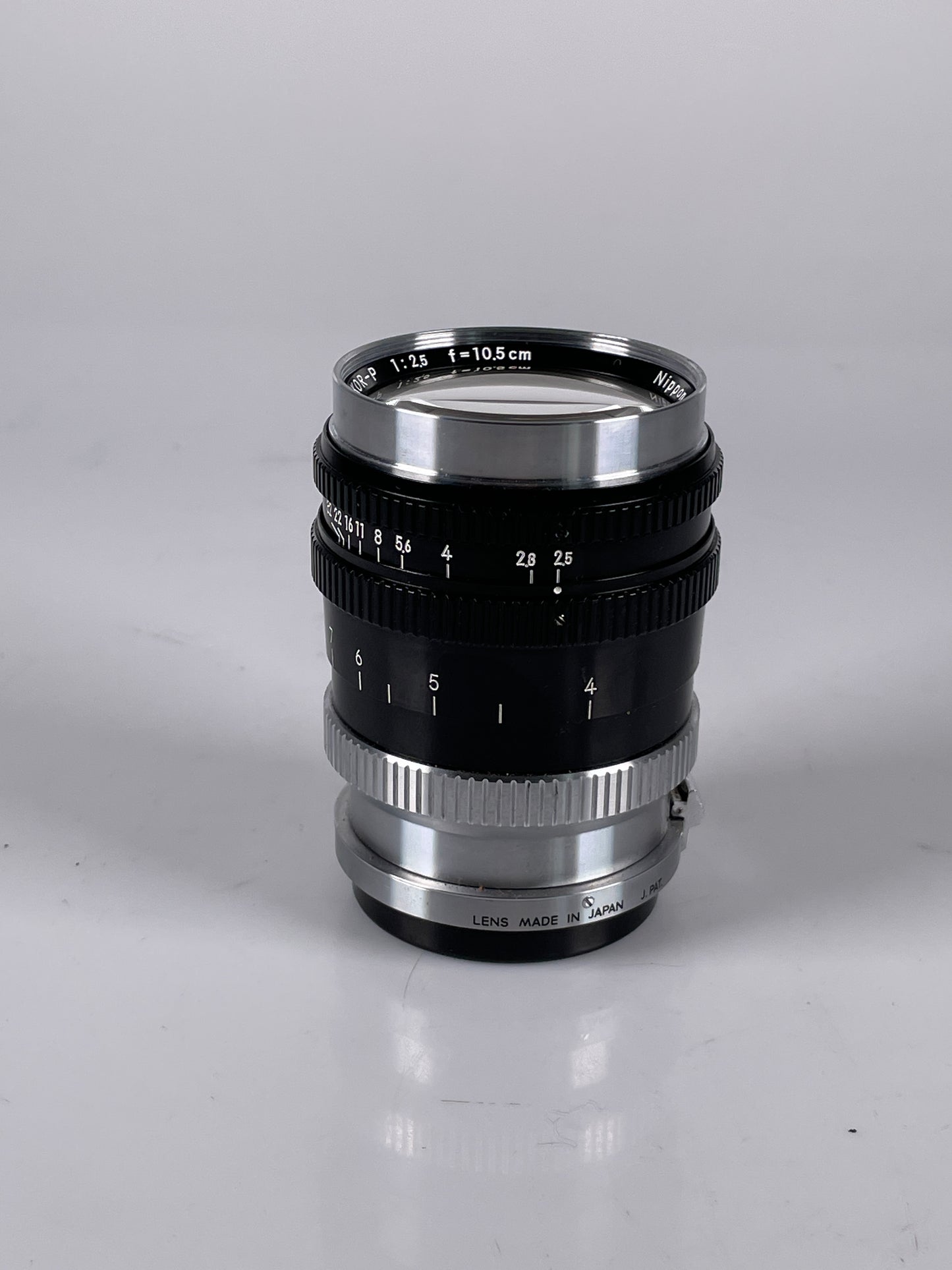 Nikkor P 10.5cm 105mm f2.5 Nippon Kogaku Japan Black Rangefinder S mount Lens