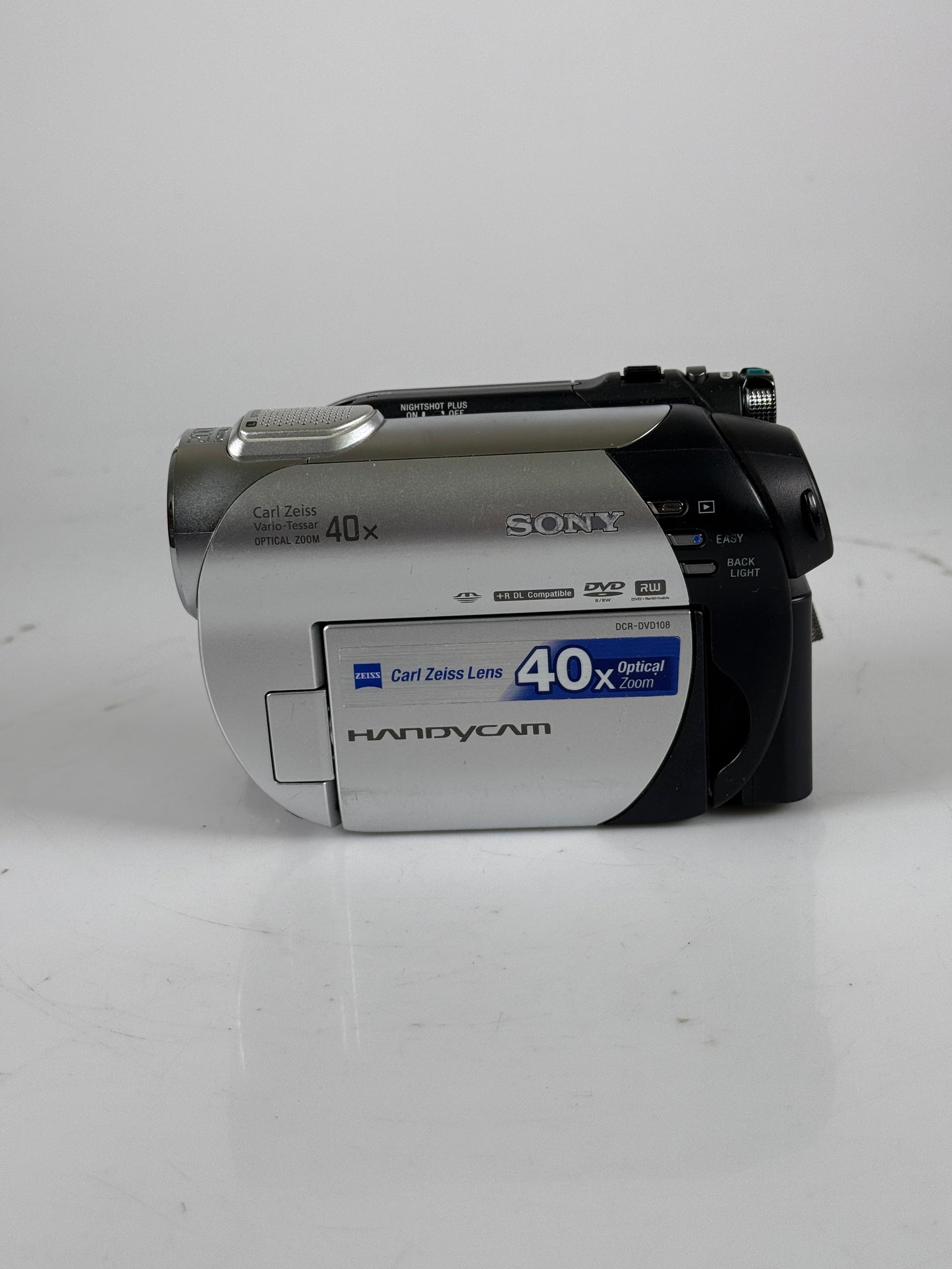 SONY Handycam DCR-DVD108 Video Recorder Camcorder