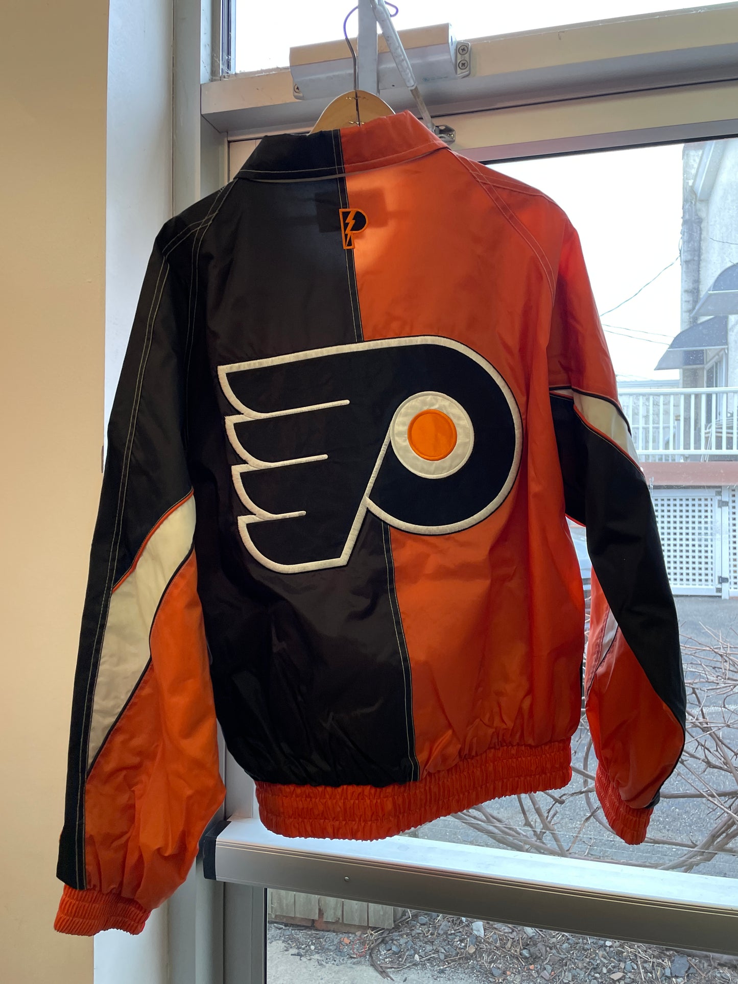 Vintage Philadelphia Flyers Pro Player NHL Windbreaker Jacket Large