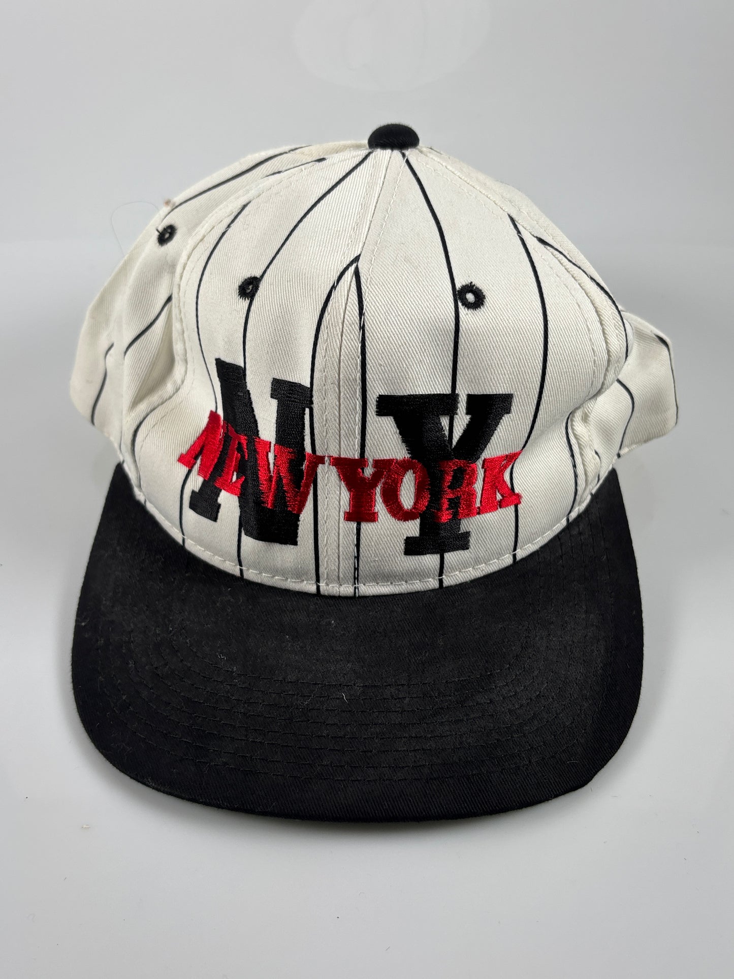 VINTAGE New York NY Hat Cap Snapback White Pin Stripe Twill Youngan Green Brim