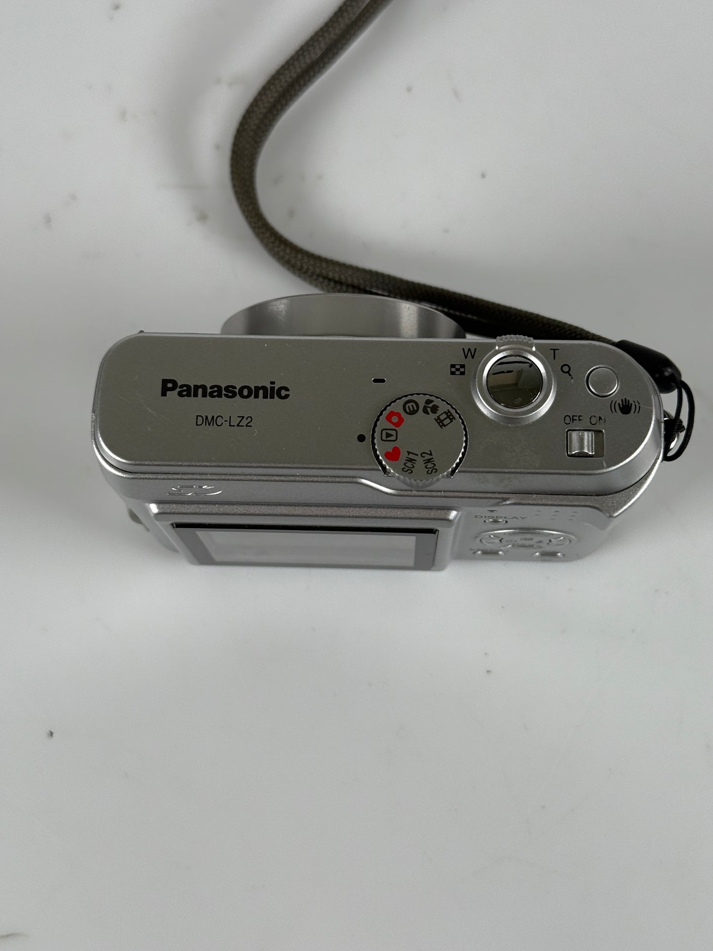 Panasonic Lumix DMC-LZ2 5.0MP 24x Zoom Digital Camera