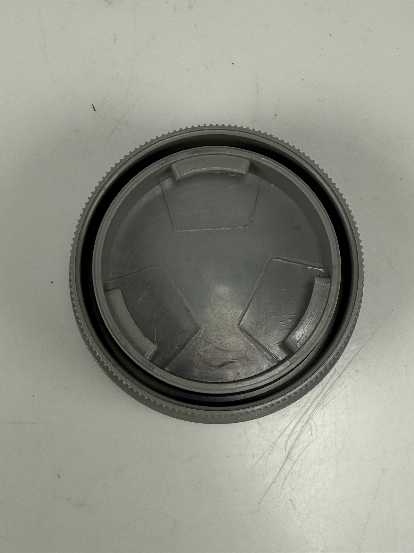 Geniune Leica Leitz R-Mount Dual Double Rear Lens Cap