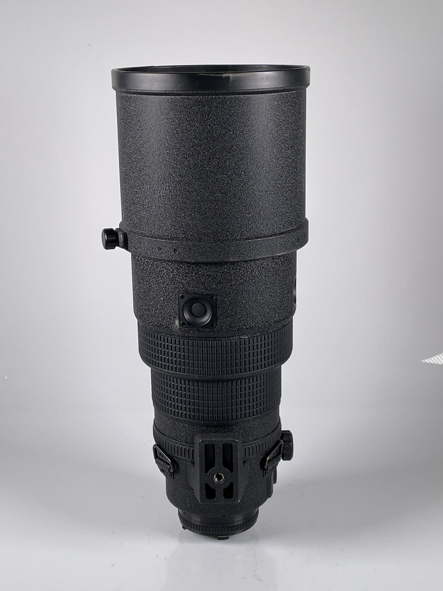 Nikon NIKKOR AF-I 300mm f2.8 D ED Lens