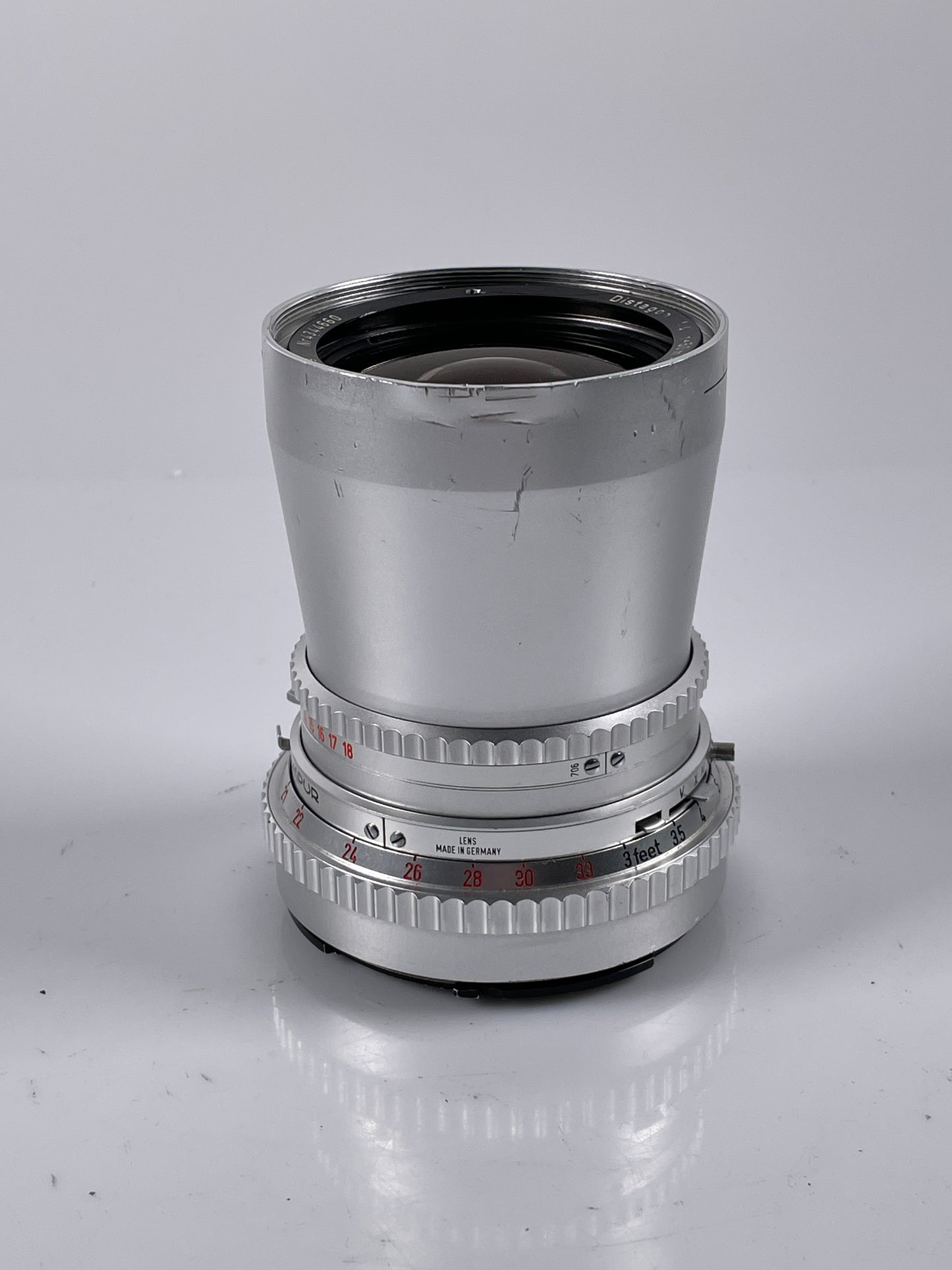 Hasselblad Carl Zeiss Distagon C Chrome 50mm F4 lens