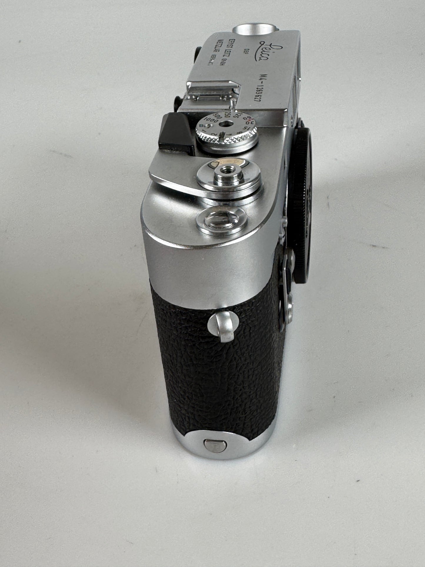 Leica M4 Chrome 35mm rangefinder film camera body