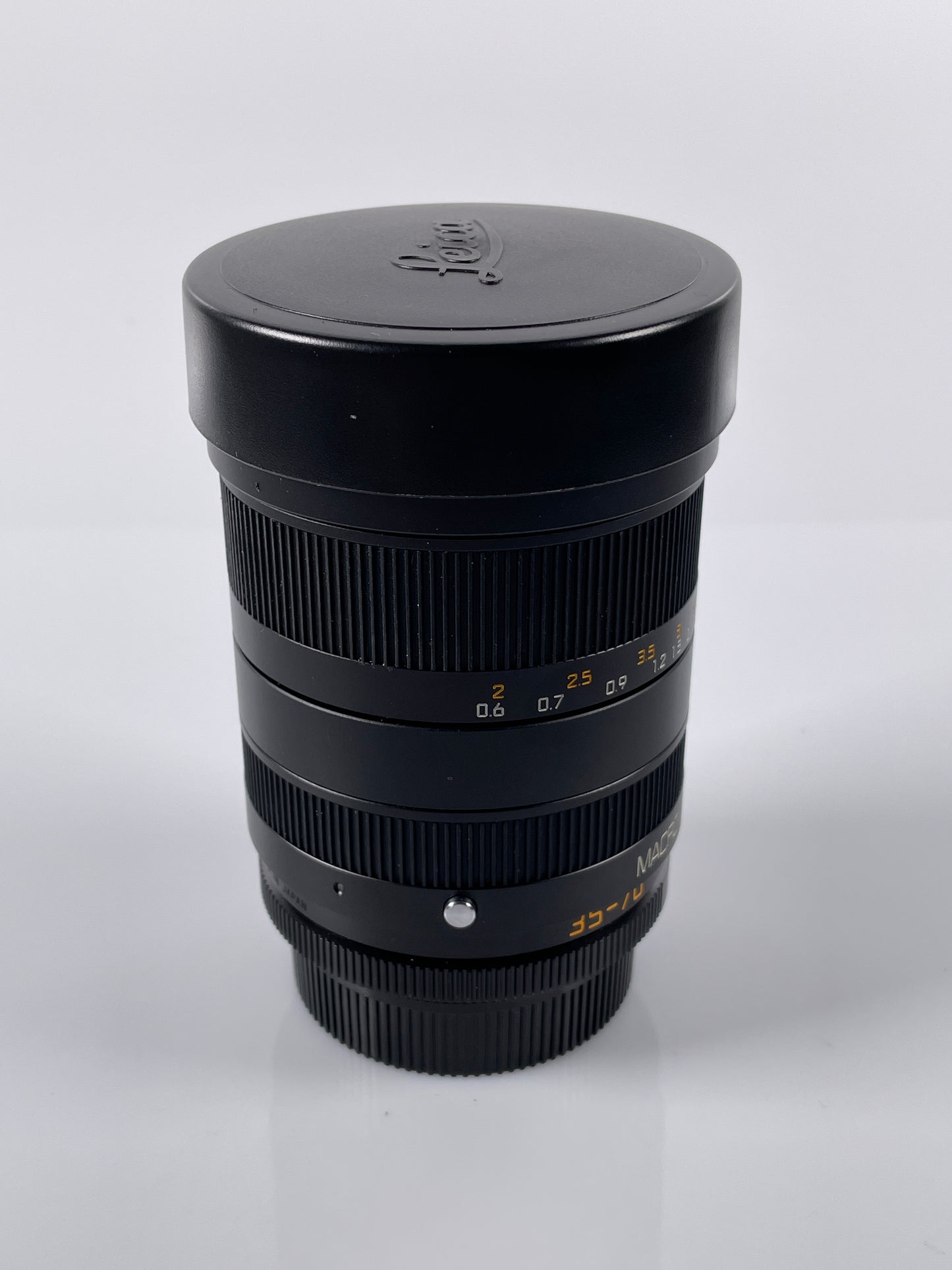 Leica R 35-70mm f4 Vario Elmar Macro E60 ROM Lens w/ hood