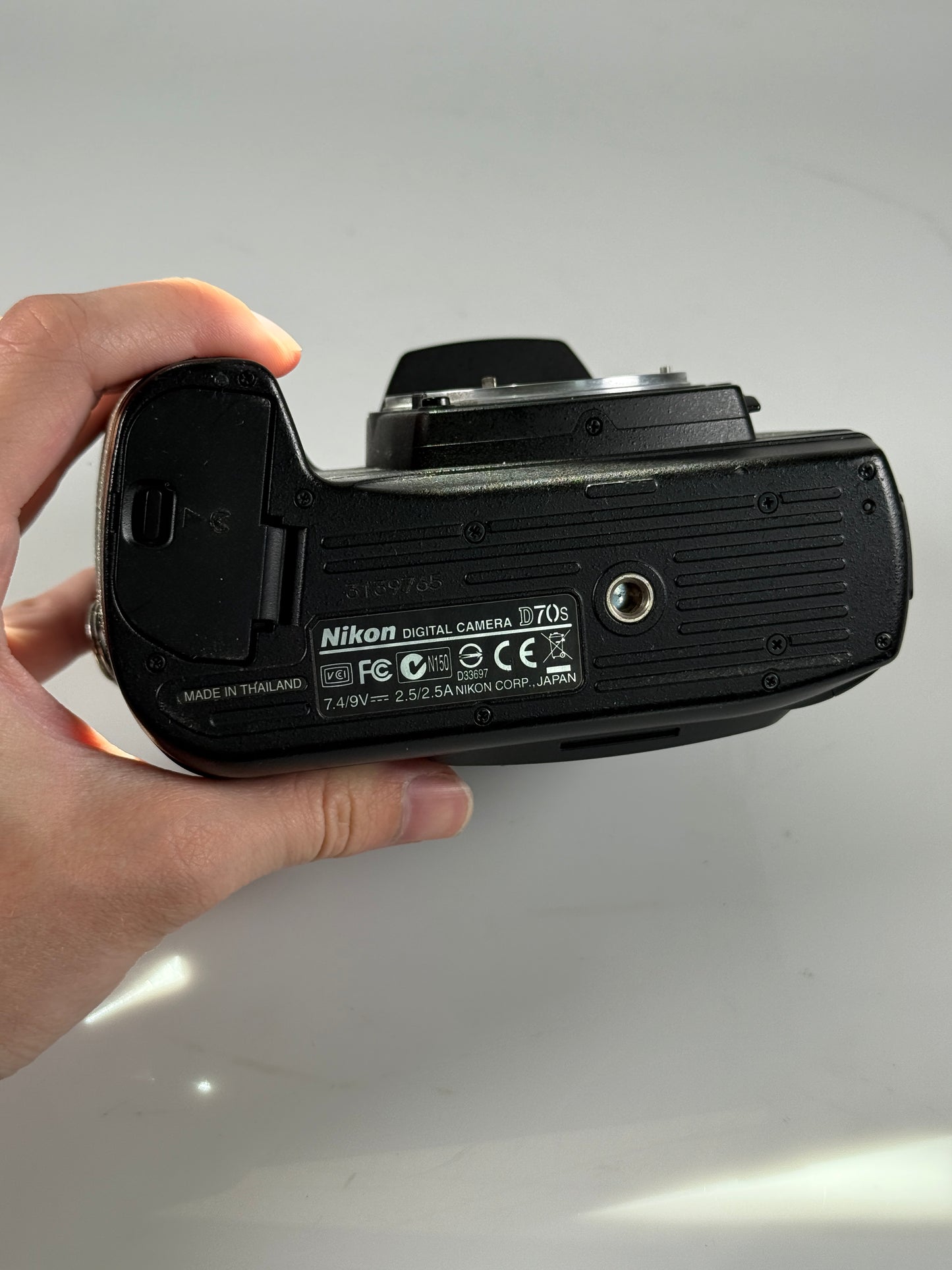 Nikon D70s Digital SLR Camera Body black