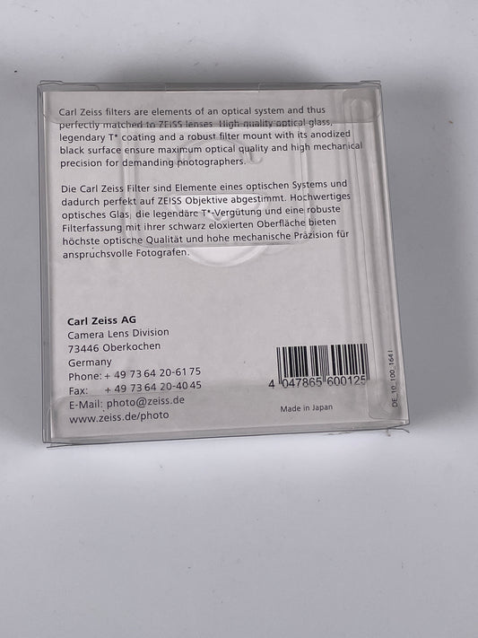 Carl Zeiss UV T* Filter 67mm Black demo half coated