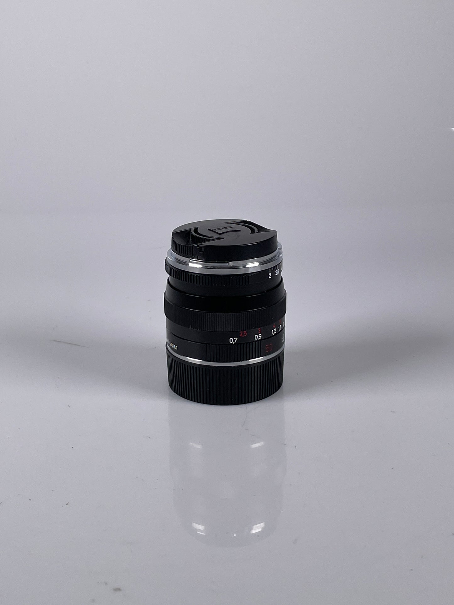 Carl Zeiss Planar T* 50mm f2 ZM for Leica M Black
