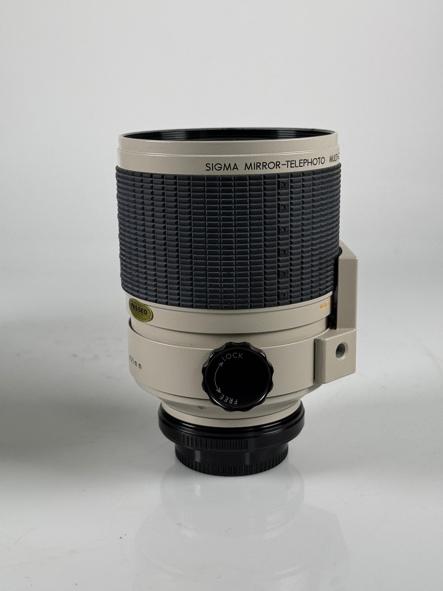 Sigma 600mm f8.0 super Telephoto COATED Mirror Lens for Canon FD