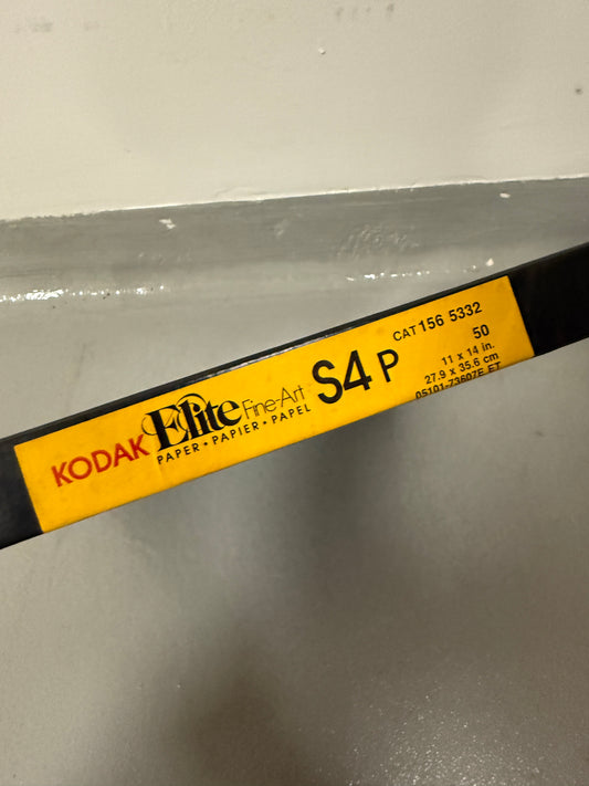 Kodak - Elite S4 P - B&W Photo Paper High-Lustre 11"x14" - Sealed 50 Sheets