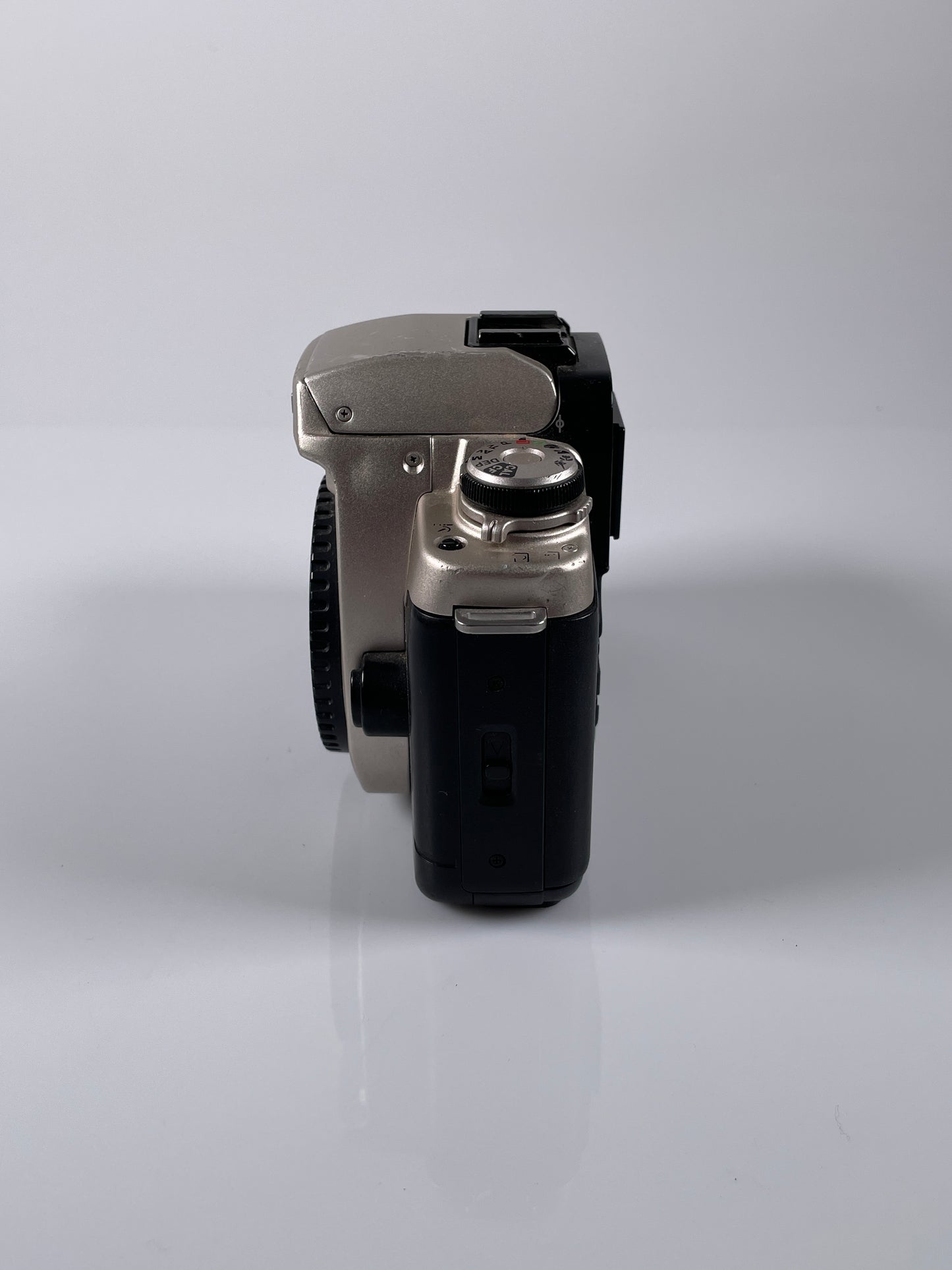 Canon EOS ELAN II Eye Control Film SLR Camera