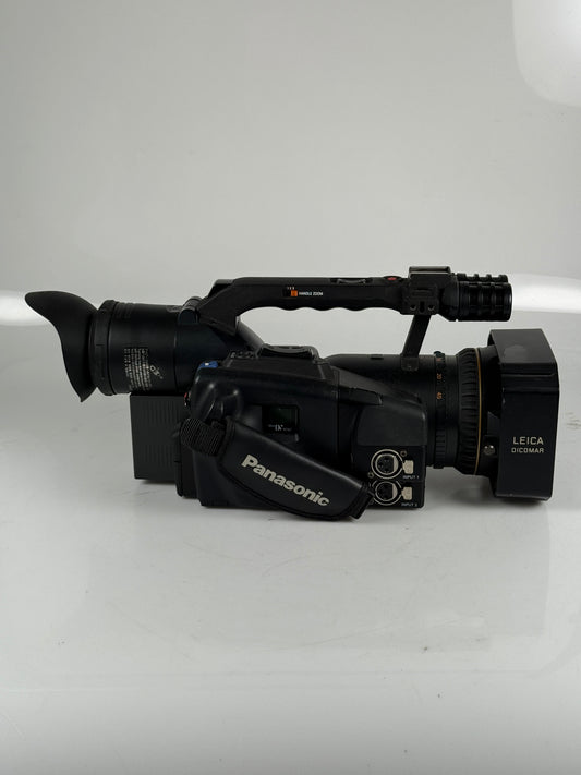 Panasonic AG-DVX100A Camcorder — 3CCD MiniDV Pro Digital Video
