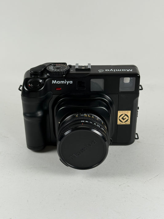 Mamiya 6 medium format rangefinder camera with 75mm f3.5 L G lens
