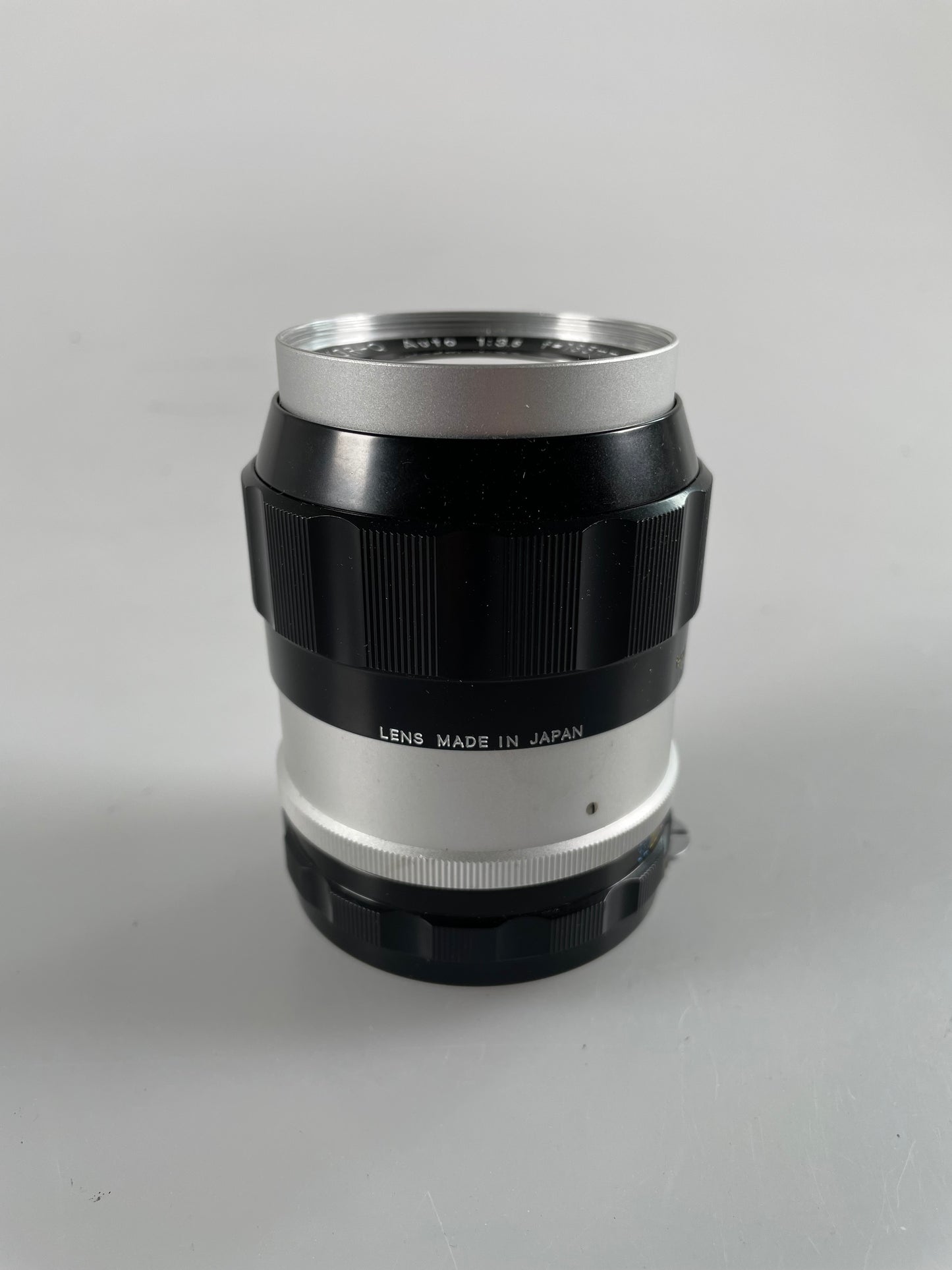Nikon Nikkor Q Non-AI 135mm f3.5 Lens