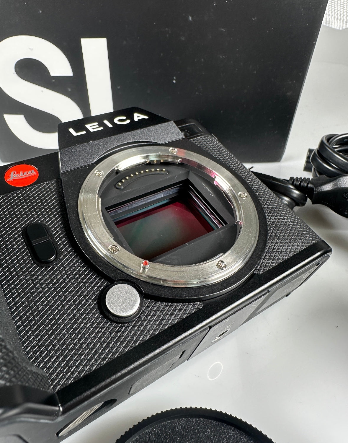 Leica SL2 Mirrorless Digital Camera Body