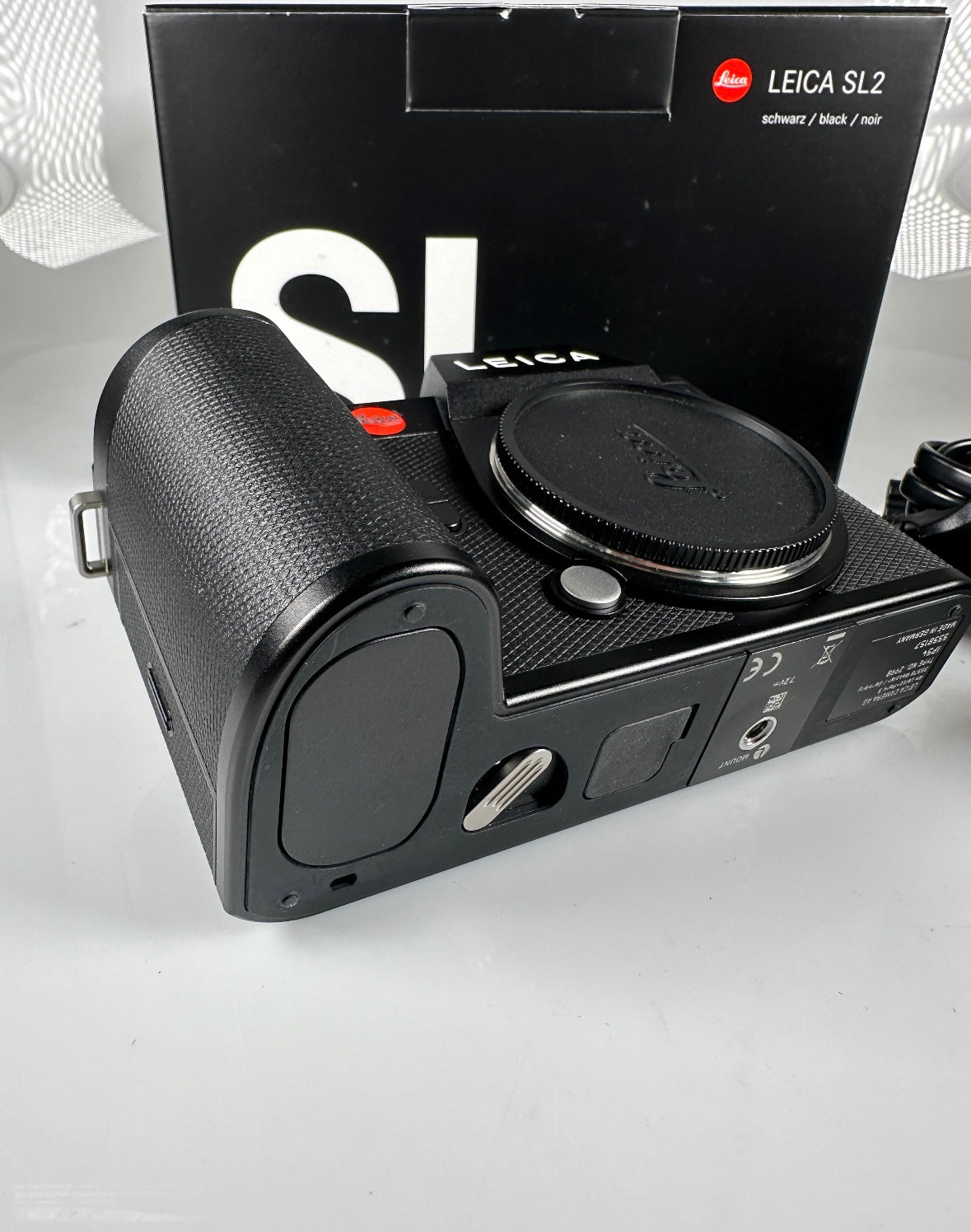 Leica SL2 Mirrorless Digital Camera Body