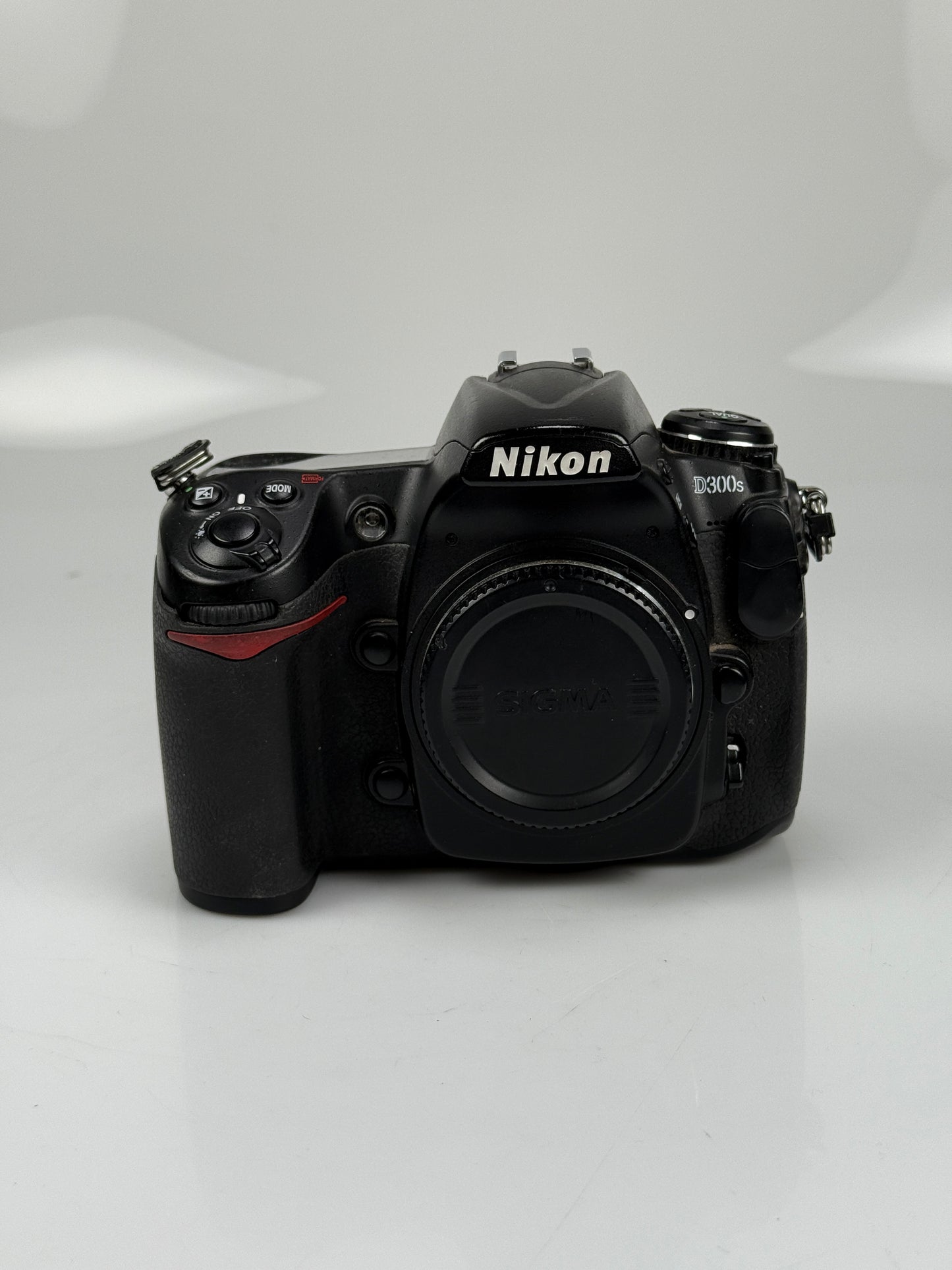 Nikon D300S 12.3MP Digital SLR Camera Body