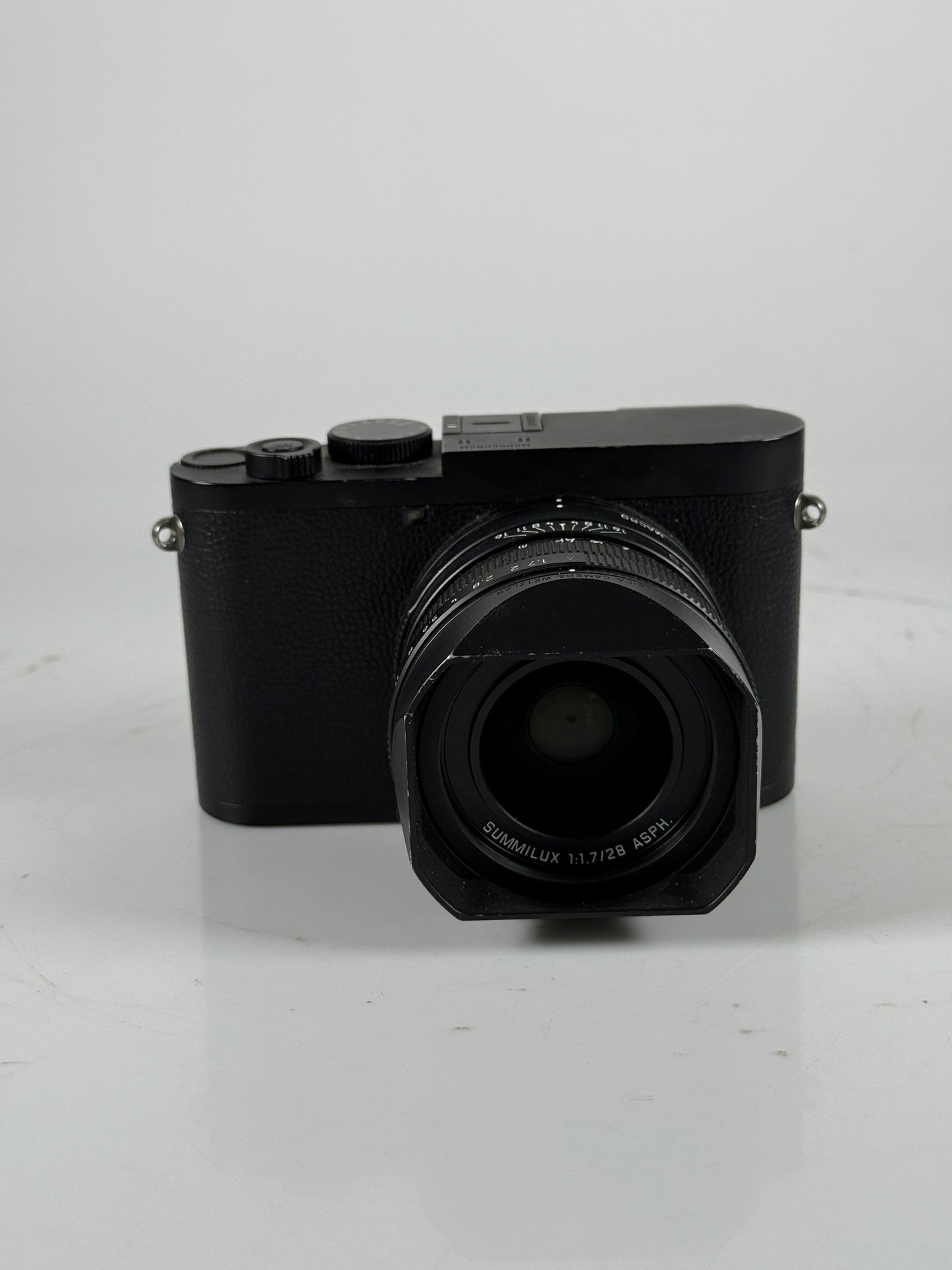 Leica Q2M Q2 Monochrom Digital Camera - Black 19055 with original box