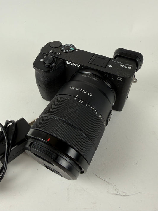 SONY a6600 ILCE-6600 with 18-135mm Lens Kit