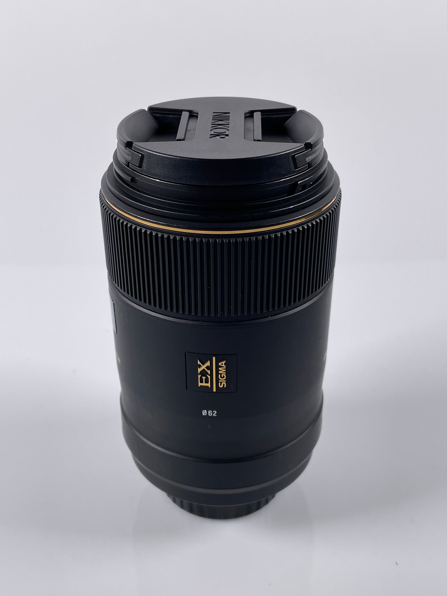SIGMA MACRO 105mm F2.8 EX DG OS HSM (for Nikon AF mount)