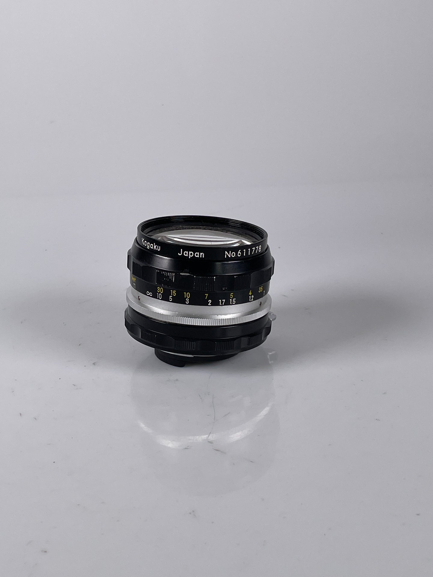 Nikon Nikkor H 2.8cm 28mm f3.5 Non Ai Lens