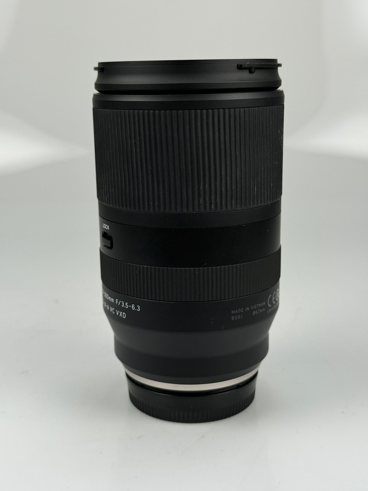 Tamron B061 18-300mm f3.5-6.3 Di III-A VC VXD Lens for Fuji X B061