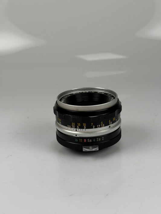 Nikon Nippon Kogaku Nikkor-H Auto 5cm 50mm f2 lens