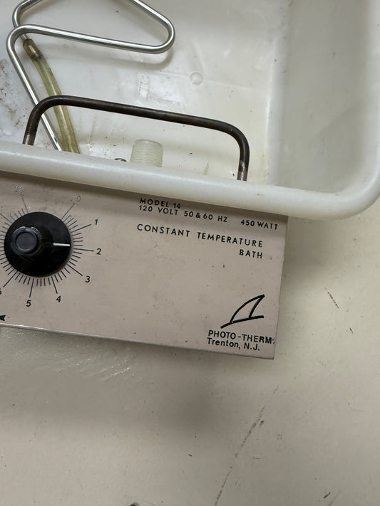PHOTO-THERM Model 14 Thermostatically-Controlled Water Bath Film