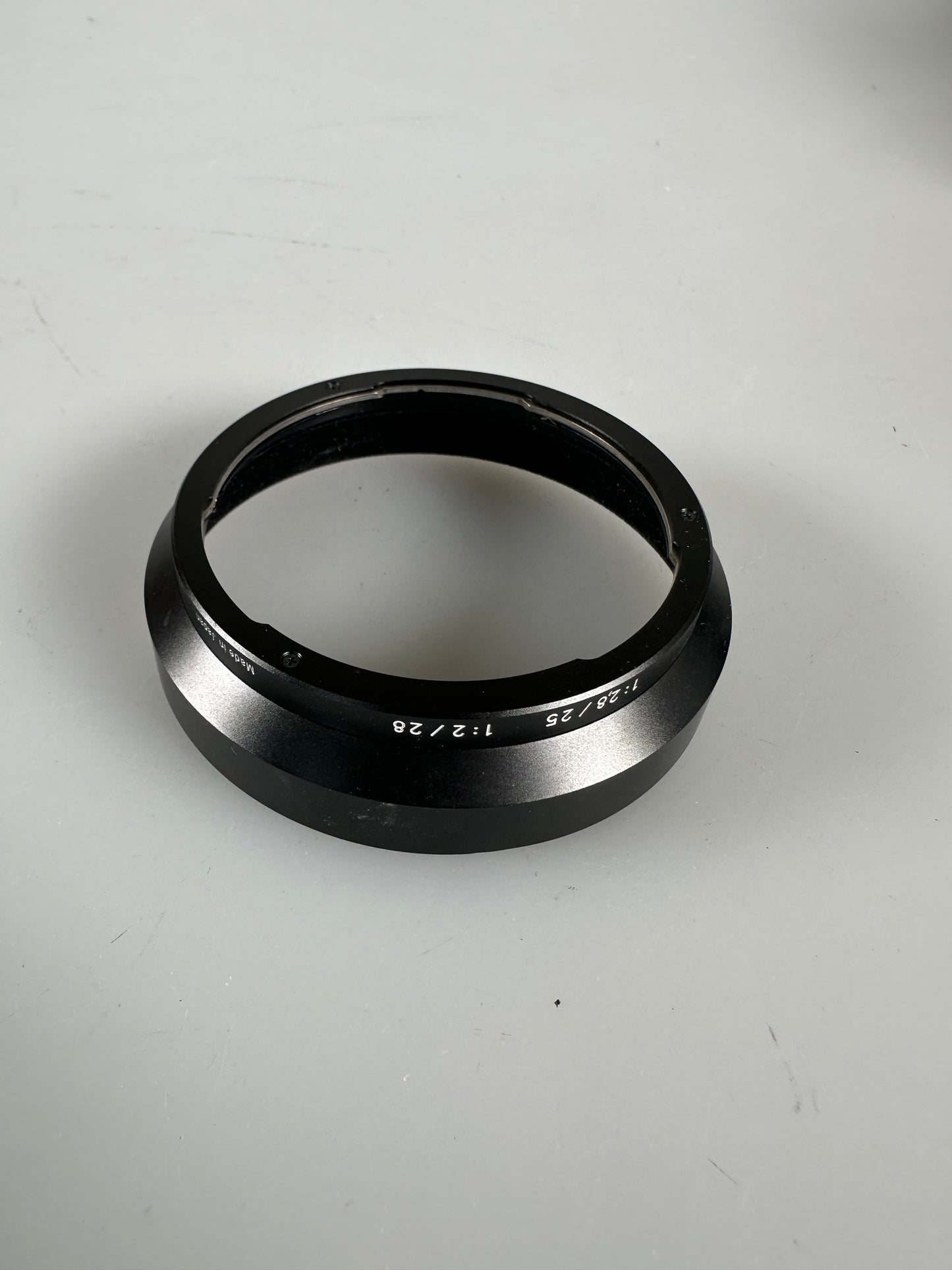Carl ZEISS Lens Shade hood for 25mm f2.8 / 28mm f2.0