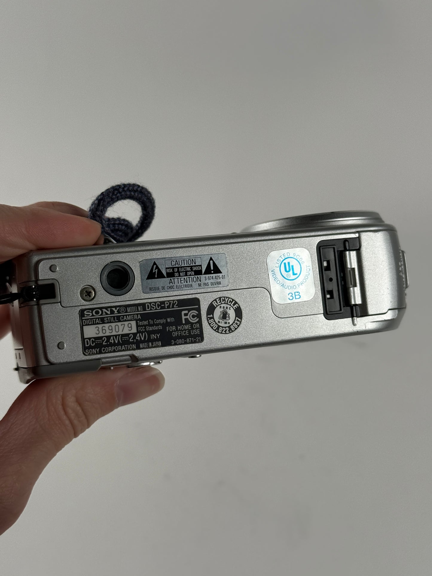 Sony Cyber-shot DSC-P72 3.2MP Digital Camera - Silver