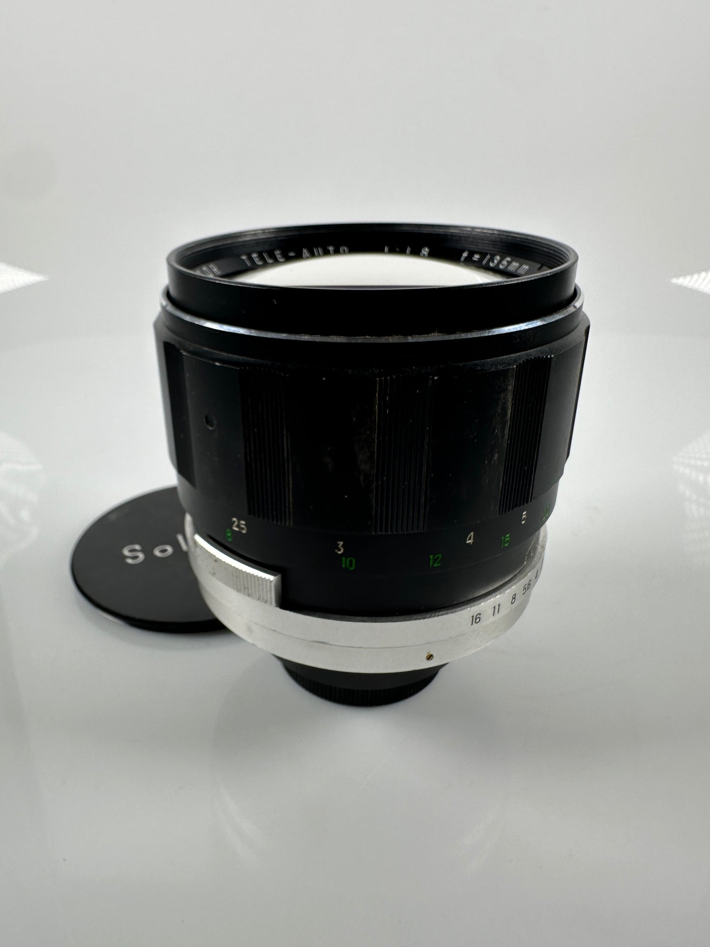 Soligor 135mm f1.8 Lens Telephoto with Caps M42 screw mount lens