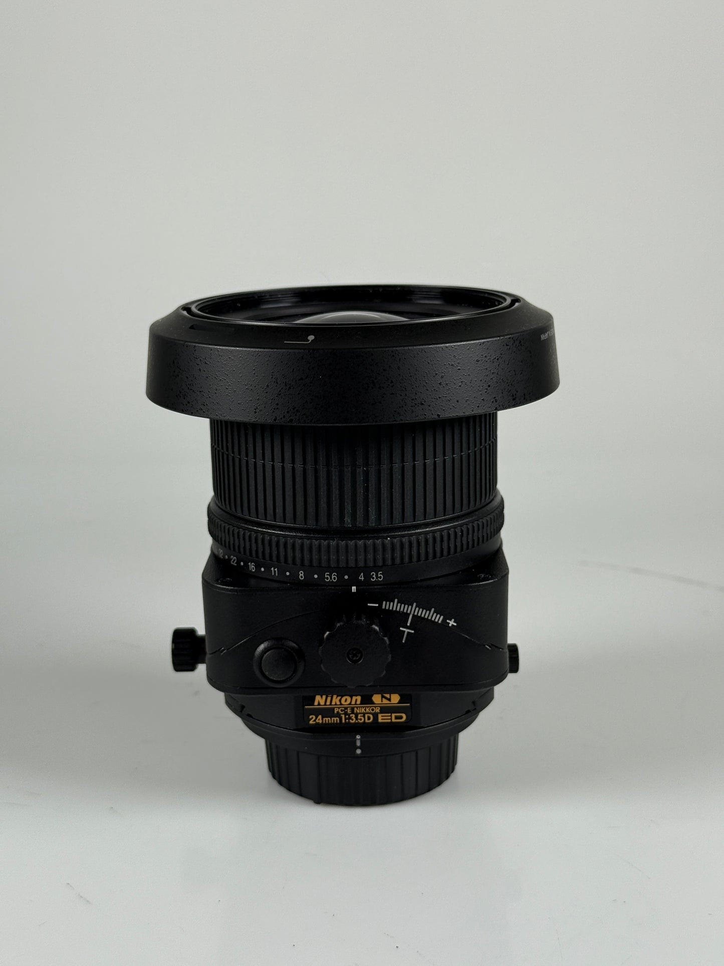 Nikon Nikkor PC-E 24mm f3.5 D ED Lens