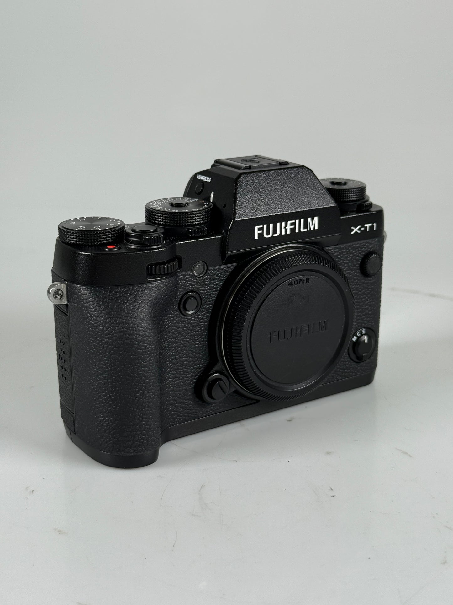 Fujifilm Fuji X-T1 Black 16.3MP Mirrorless Camera