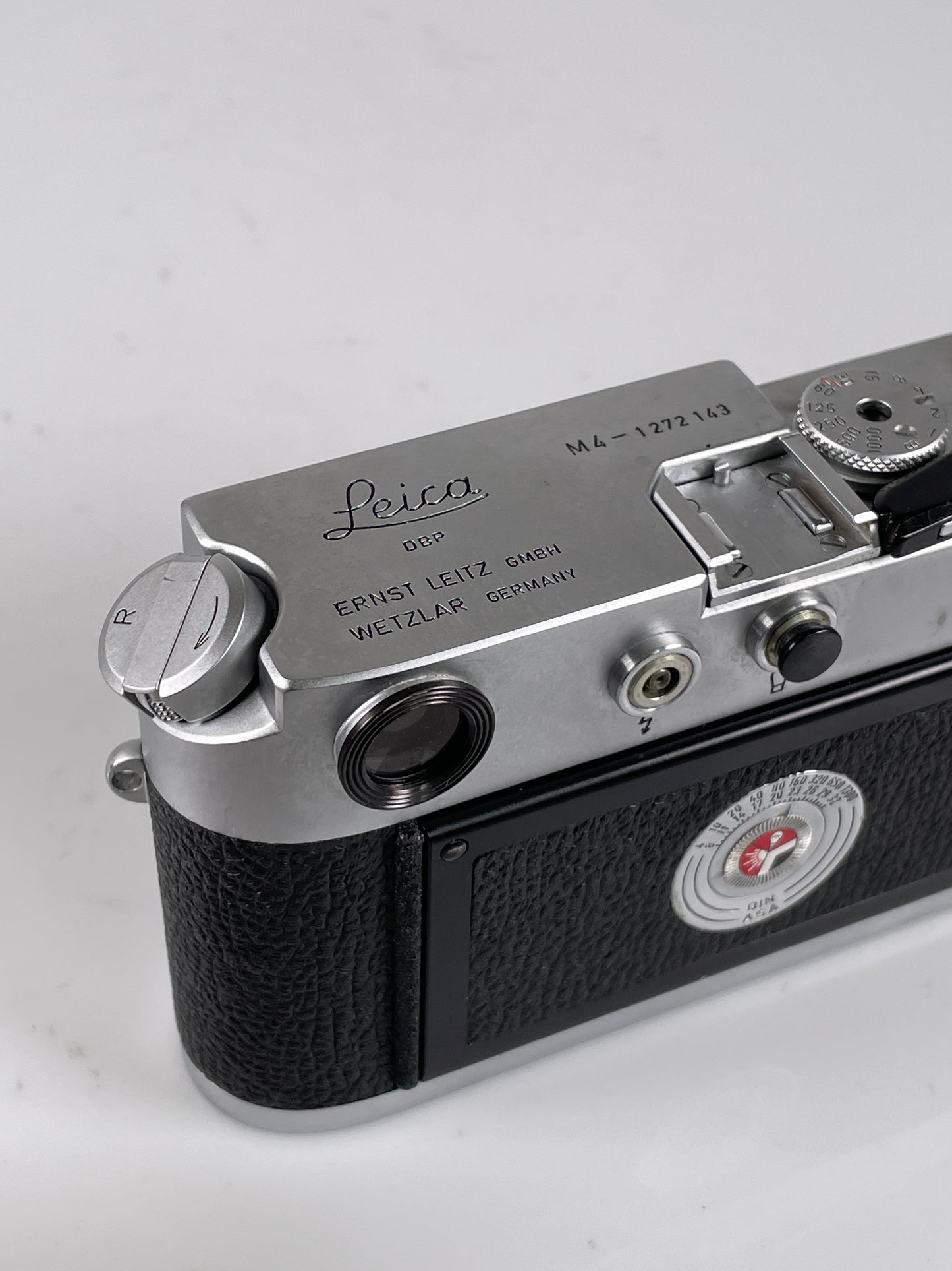 Leica M4 Chrome 35mm rangefinder film camera body