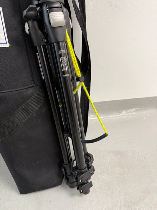 Manfrotto 3001BPRO Tripod w/ 3055 Head Bogen Black Made In Italy