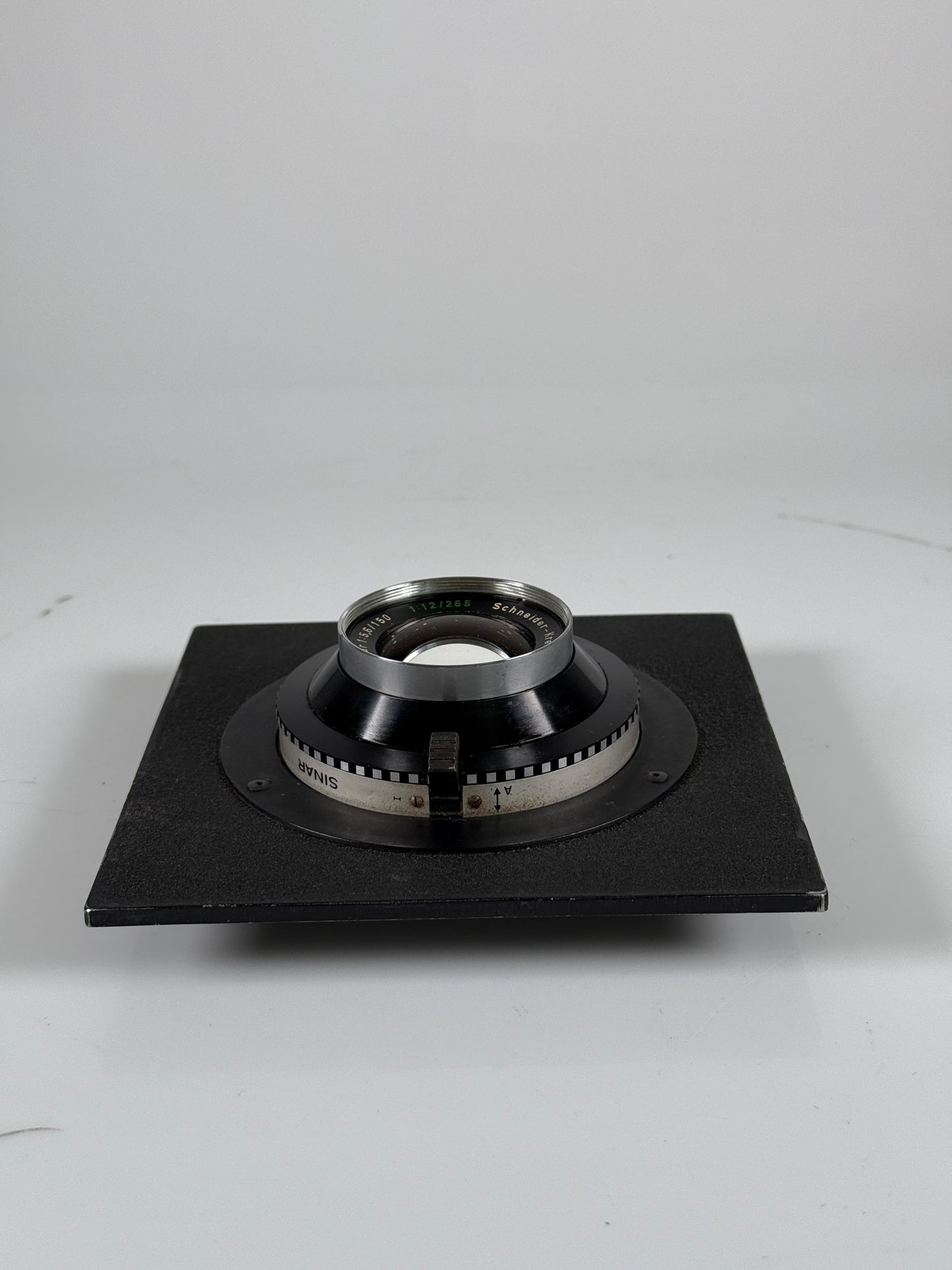Schneider Kreuznach Symmar 150mm f6.8 265mm f12 convertible lens in DB shutter