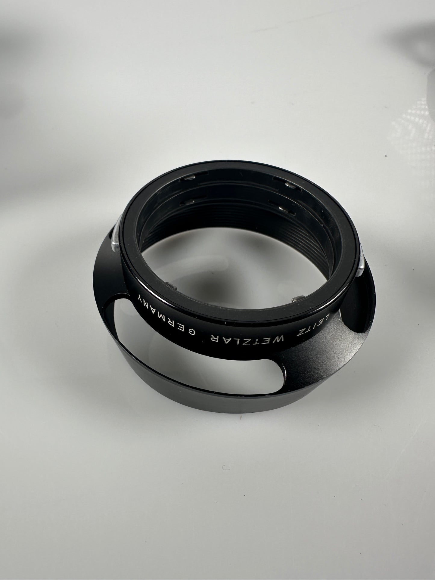 Leitz Leica Metal Hood 12586 for Summilux-M 50mm f1.4