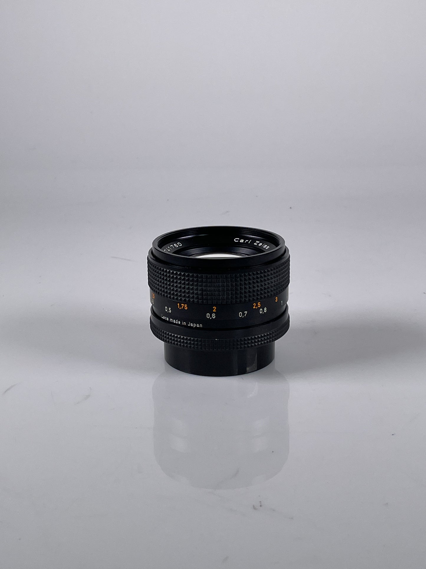 Contax Carl Zeiss T* Planar 50mm F1.4 AEJ MF Lens C/Y Mount