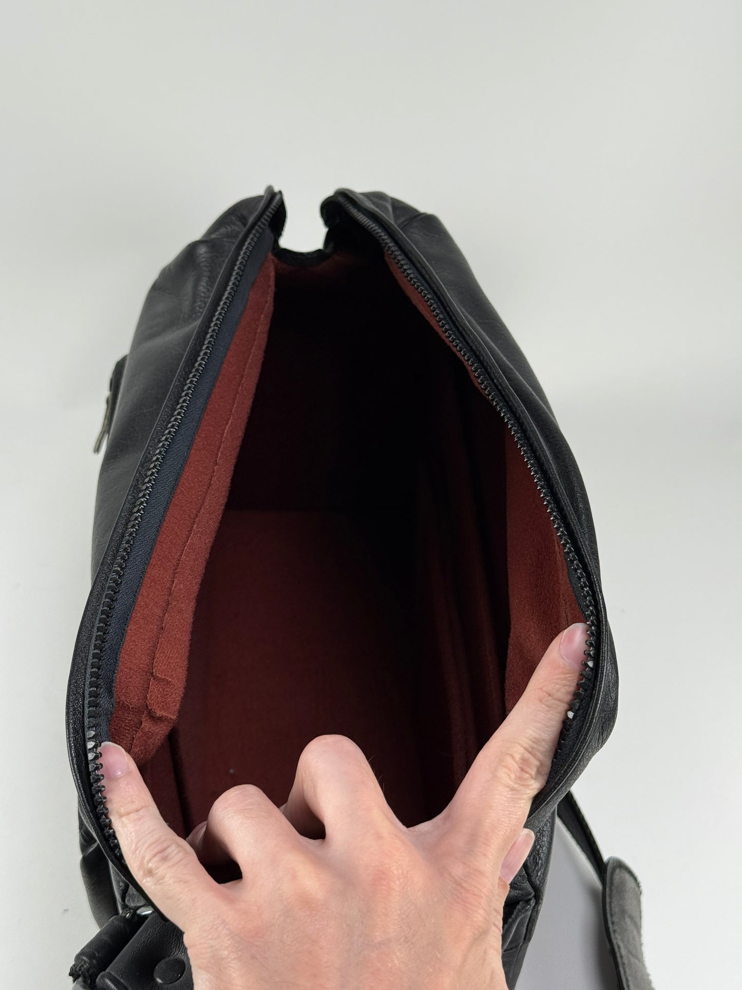NIKON FB-14 Leather Black CAMERA BAG BAG NIKON BB RARE