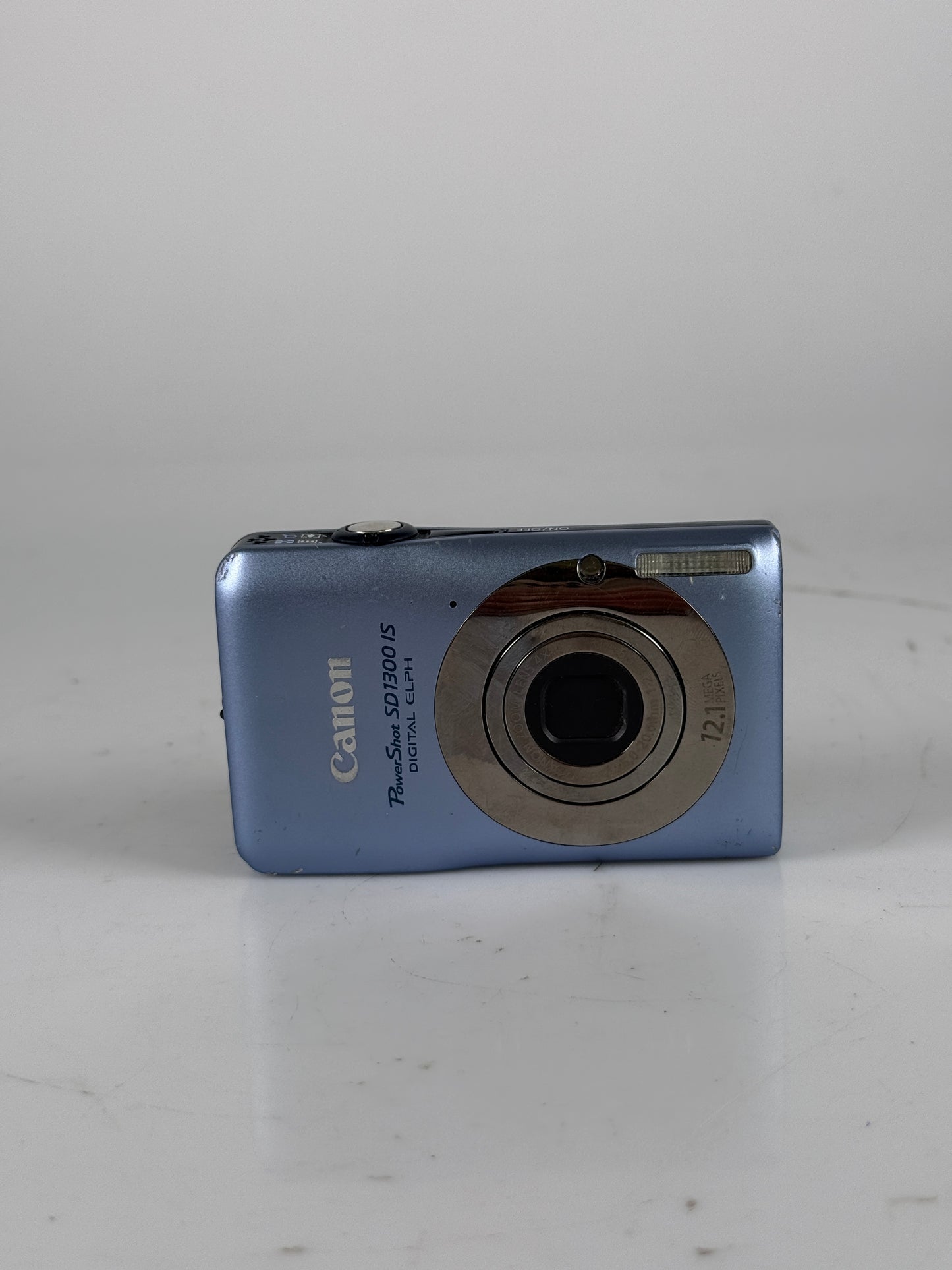 Canon Power Shot Camera SD1300 IS Digital Elph Black 14.1MP Blue