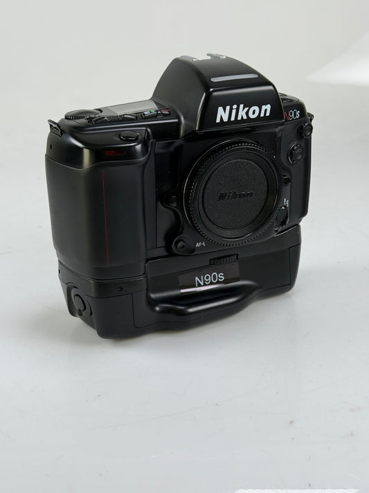 Nikon N90s AF SLR Film Camera Body w MB-10 Grip