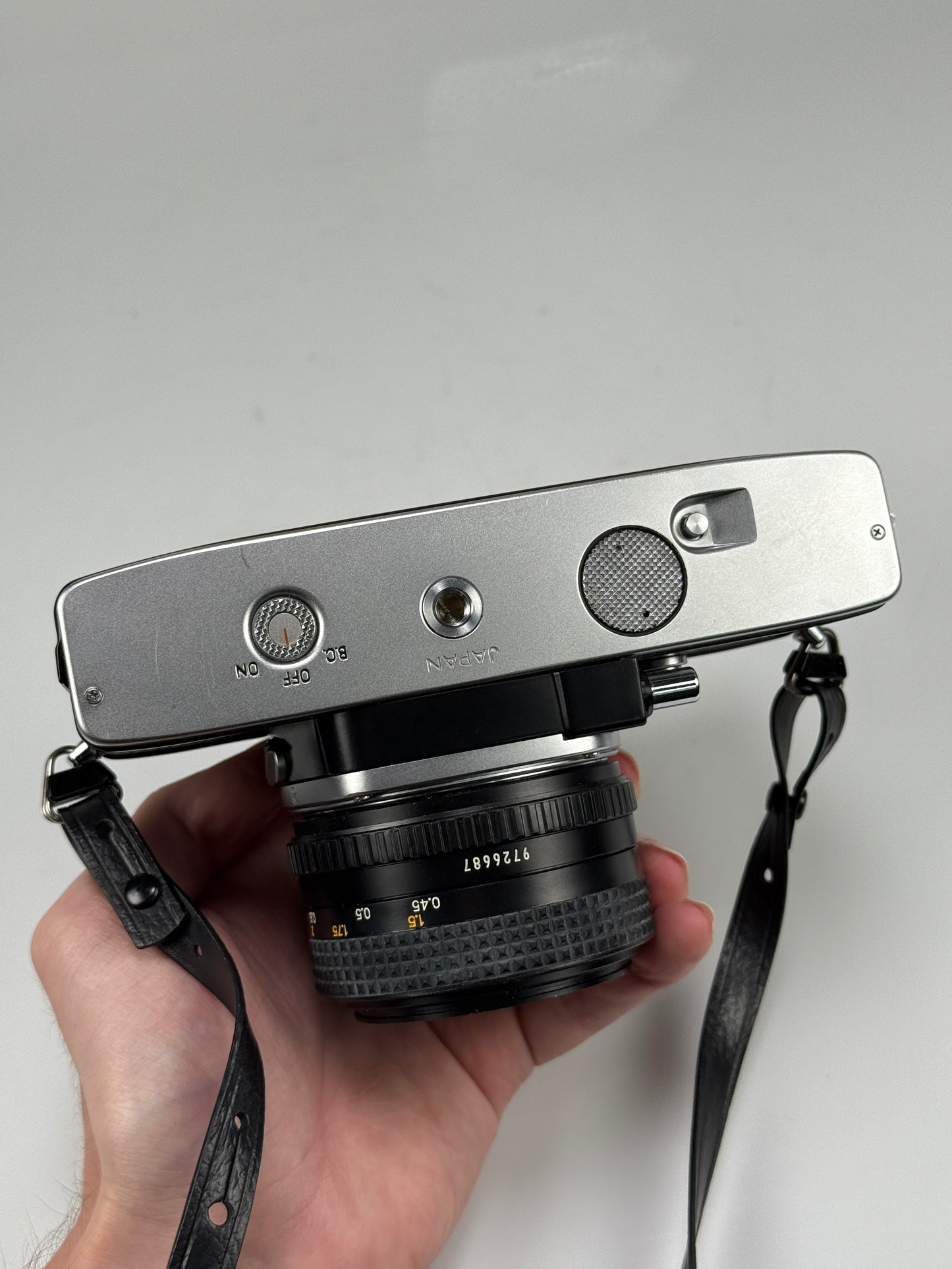 Minolta SRT Super Camera kit with MD 50mm f1.7 Lens Silver