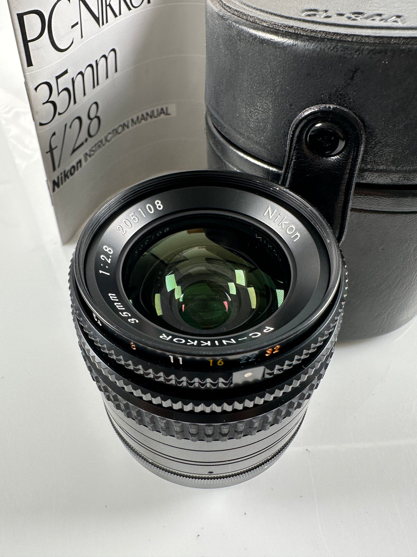 Nikon 35mm f2.8 Nikkor PC Manual Focus Lens