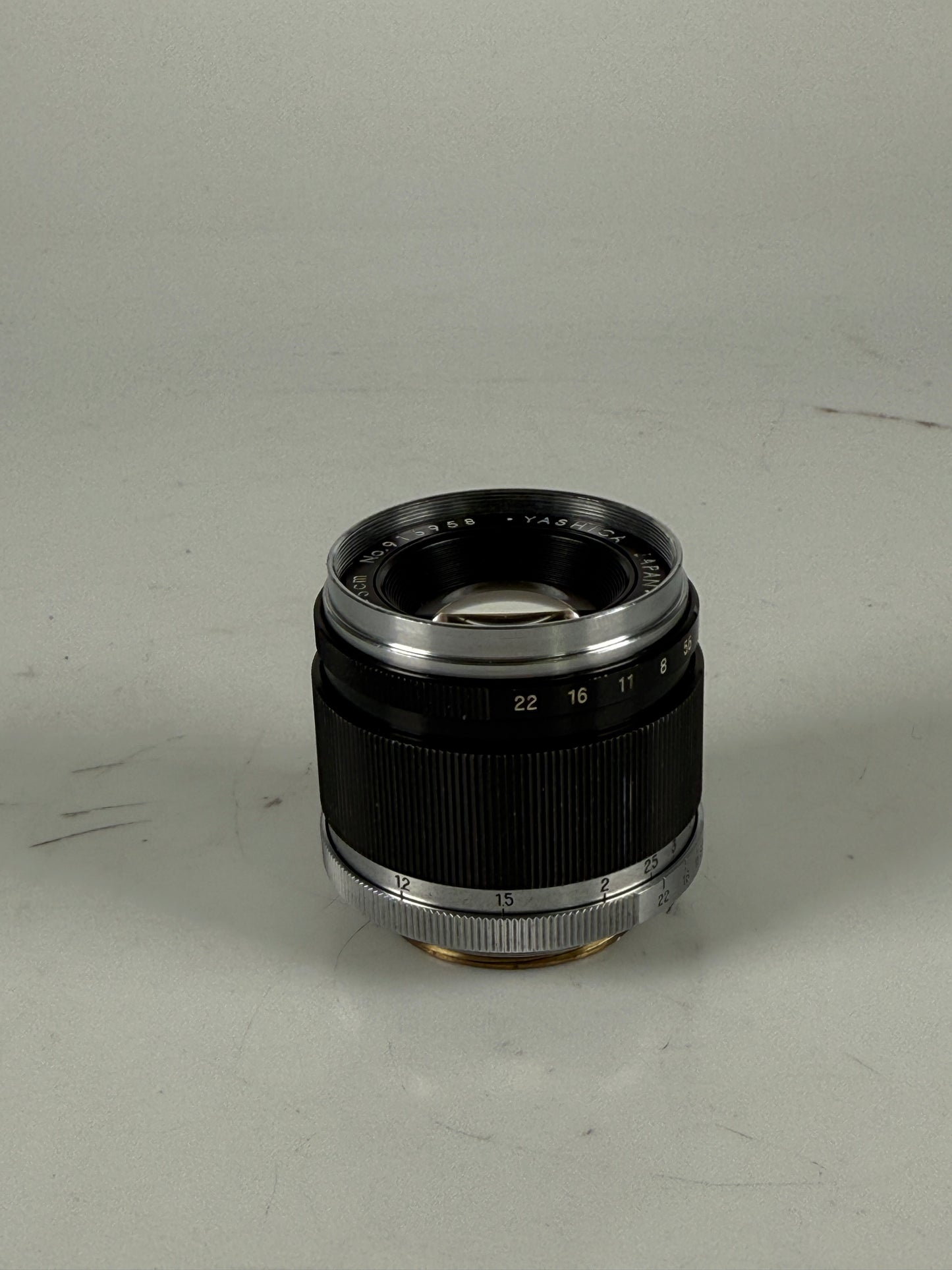 Yashica 5cm 50mm f2.8 Yashinon LTM M39 Lens