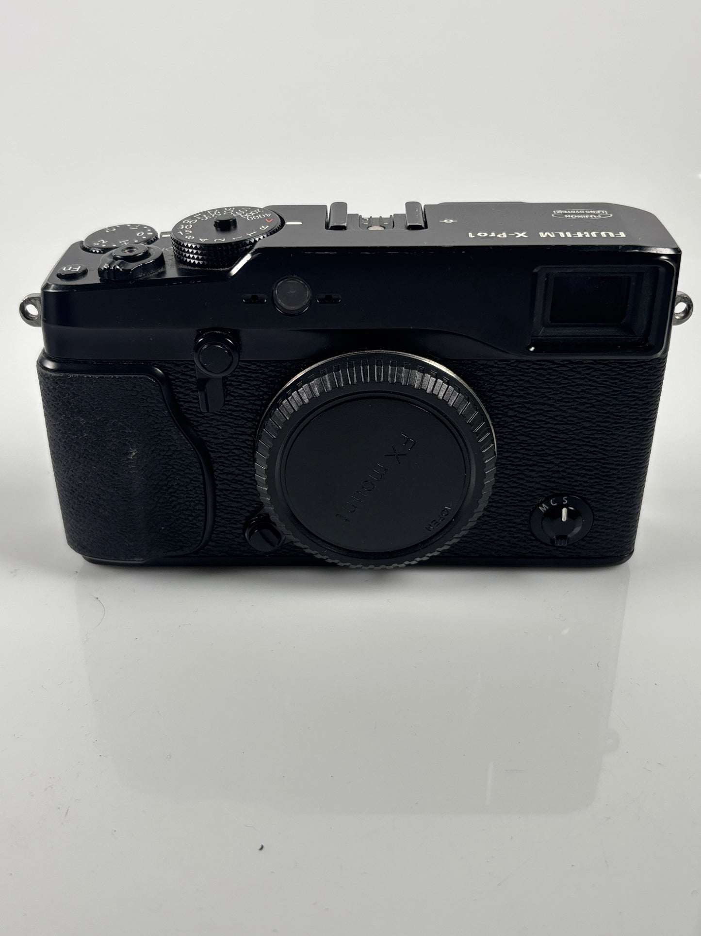 Fujifilm Fuji X-Pro1 16.3MP Digital Camera Black Body