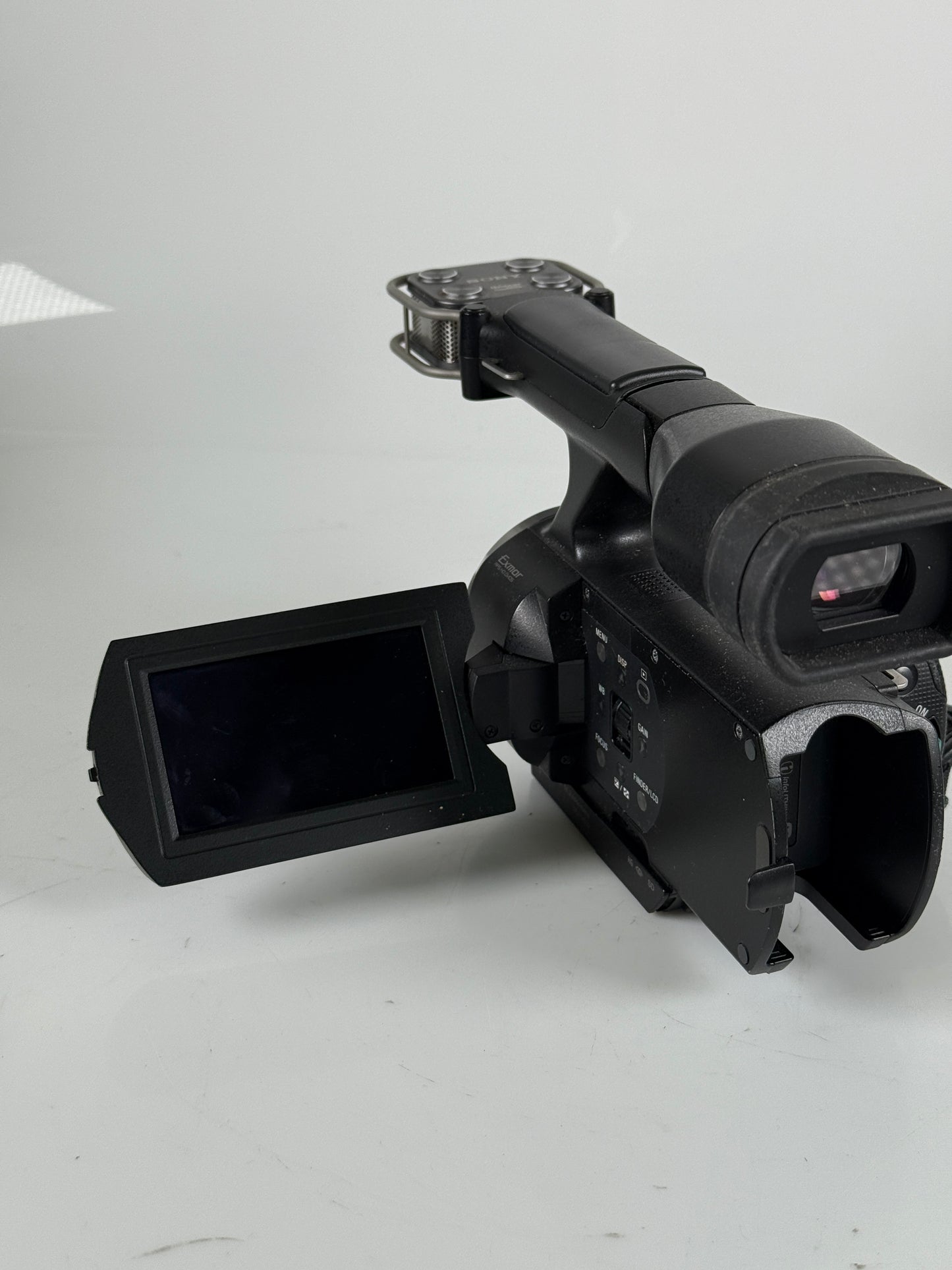 Sony NEX-VG10 Interchangeable Lens Handycam Camcorder