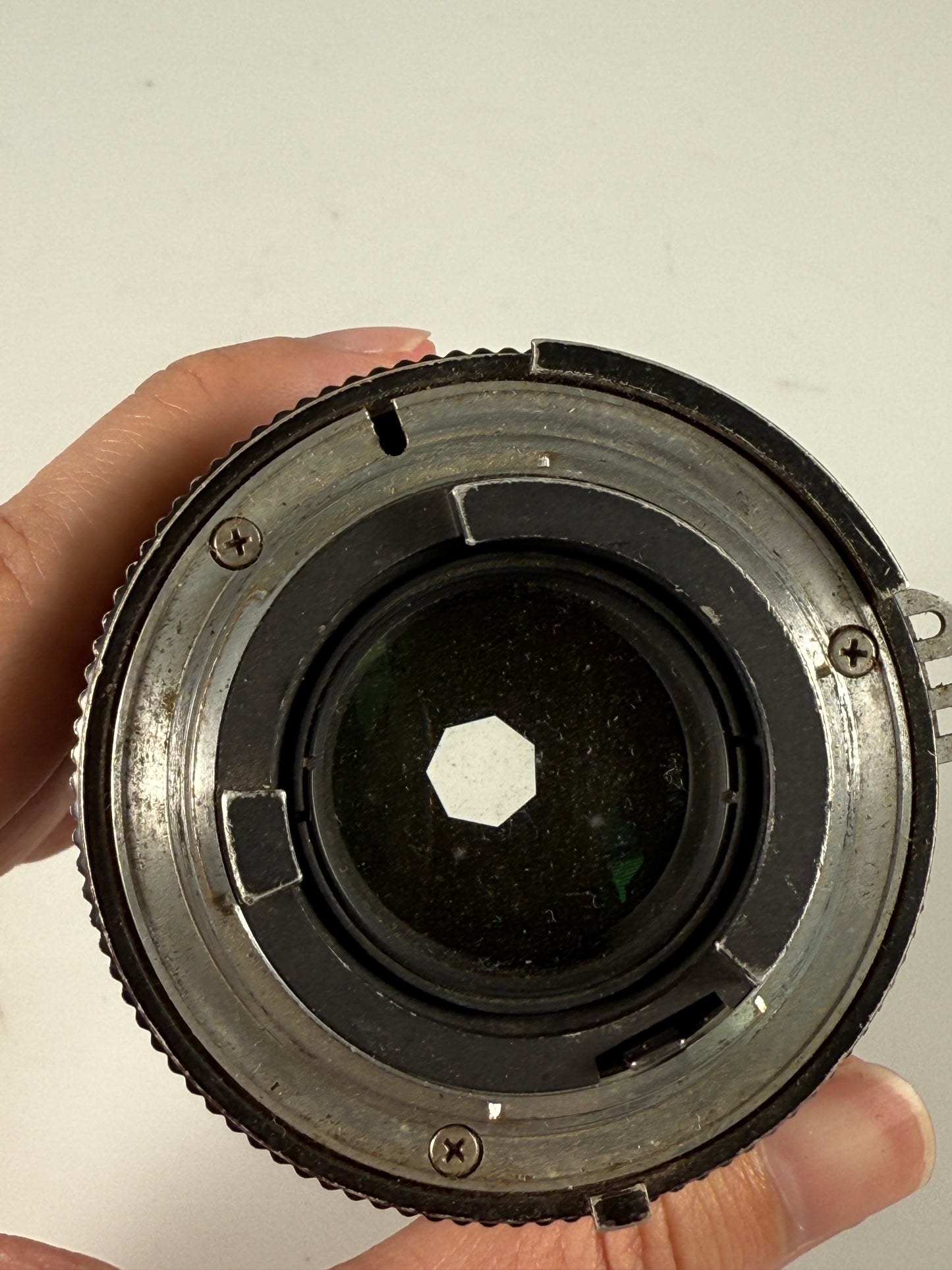 Nikon Nikkor AI 85mm f2 Lens