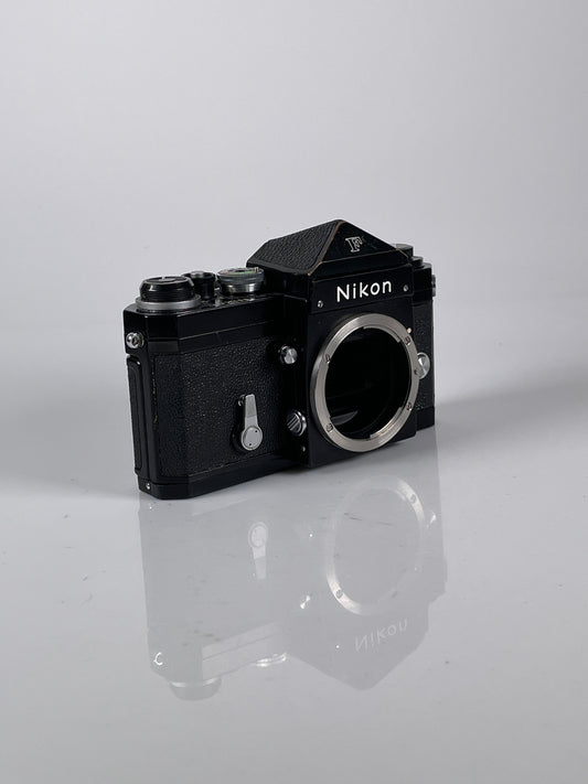 Nikon F Black body prism eye level finder 35mm film camera
